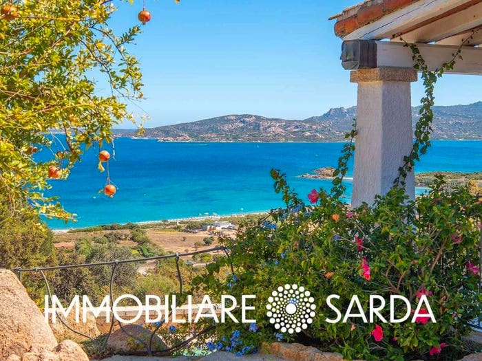 Casa con 5 locali in vendita in Località Mannena, Cannigione, Arzachena