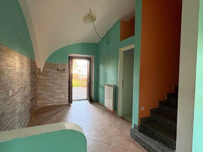 Casa trilocale in vendita in Via Roma, Castello d'Agogna