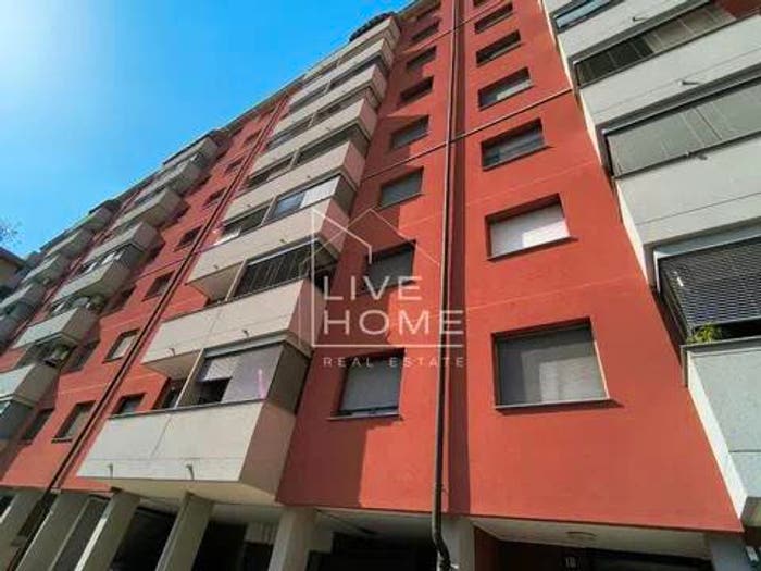 Appartamento trilocale in vendita in Via Bolla, Gallaratese, Milano