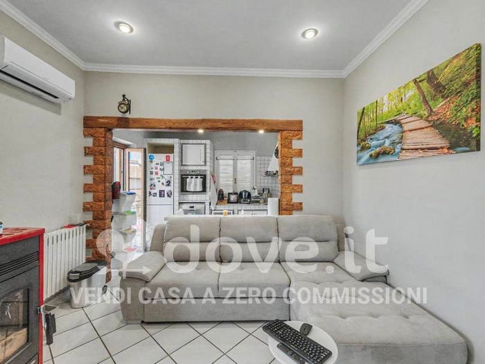 Appartamento trilocale in vendita in Via Po, Centro, Anguillara Sabazia
