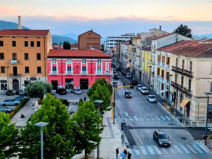Appartamento con 6 locali in vendita in Corso Giuseppe Garibaldi, Centro, Isernia
