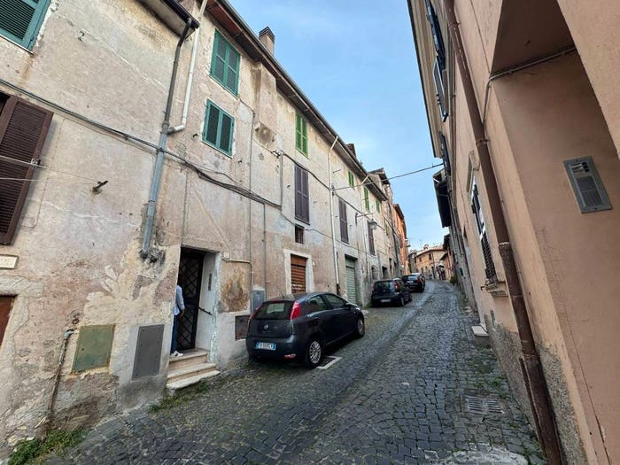 Appartamento trilocale in vendita in Via del Tempio, Centro, Palestrina