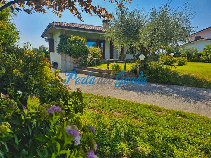 Casa con 6 locali in vendita in Colà, Lazise