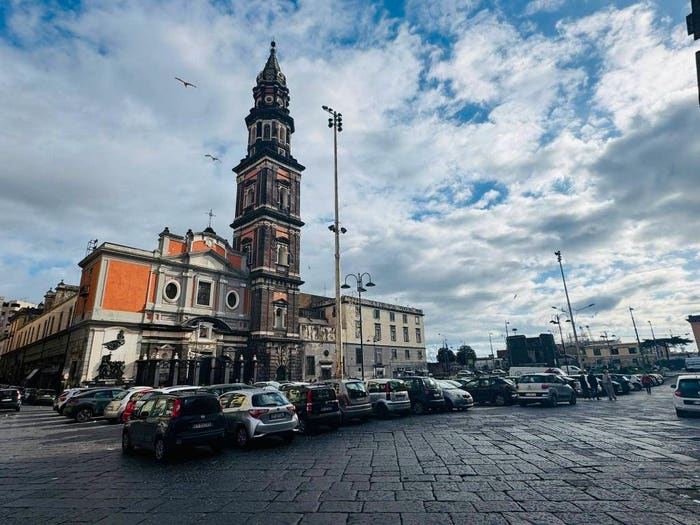 Appartamento monolocale in vendita in Corso Umberto I, Tribunali, Napoli