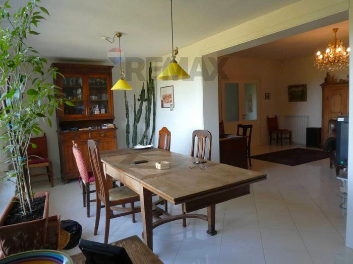 Casa con 6 locali in vendita in Ponibbiale, Piegaro