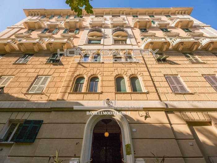 Appartamento con 5 locali in vendita in Via Bocchella, Albaro, Genova