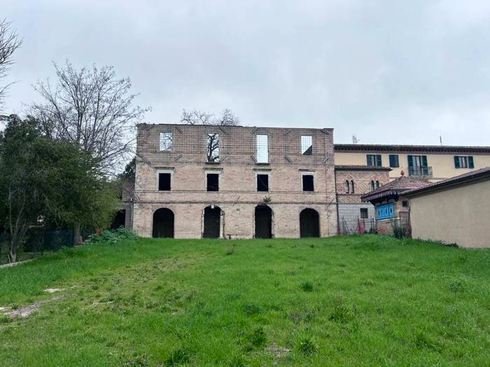 Casa in vendita in Via Colle San Biagio, Osimo