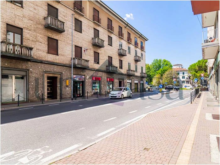 Appartamento quadrilocale in vendita in Corso Martiri della Liberazione, Centro, Lecco