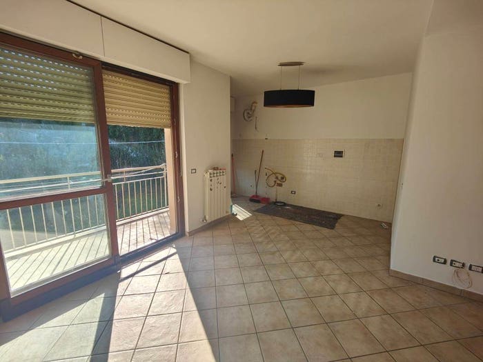 Appartamento con 5 locali in vendita in Via della Ginestra, Pestello Ginestra, Montevarchi