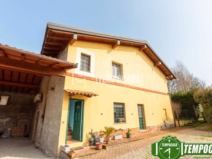Casa quadrilocale in vendita in Via Cascinette, Castiglione d'Adda