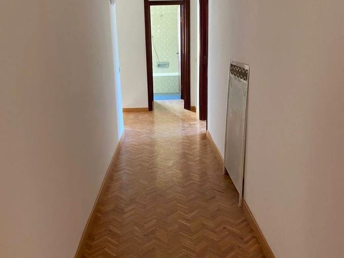 Appartamento con 6 locali in vendita in Via Emanuele Filiberto, Centro, Macerata
