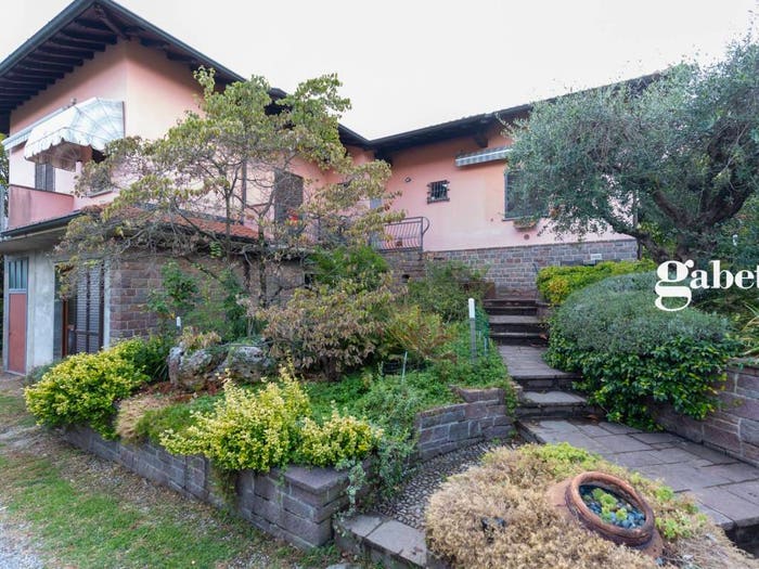 Casa con 6 locali in vendita in Via Garibaldi, Tabiago Cibrone, Nibionno