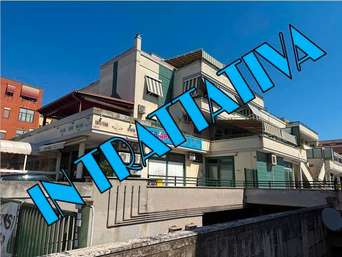 Appartamento trilocale in vendita in Via Giovan Battista Pergolesi, Semicentro, Aprilia