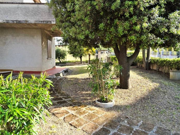 Casa con 6 locali in vendita in Lungomare, Montemarciano