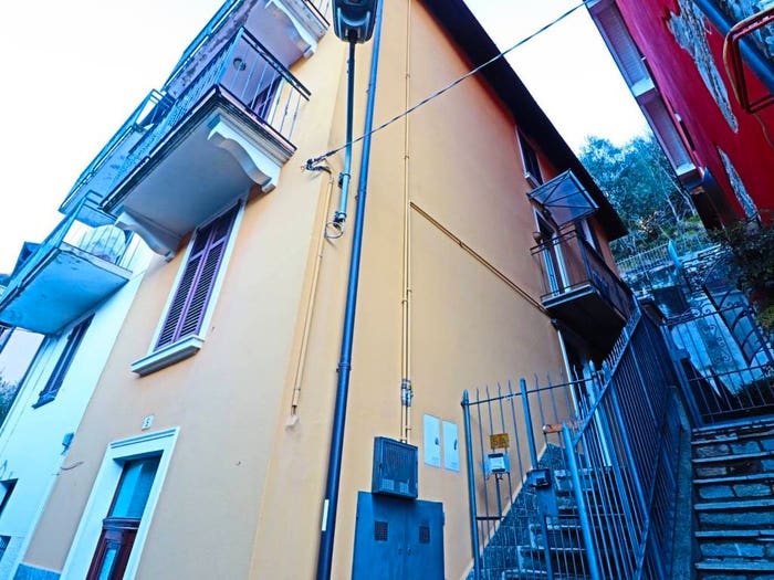 Casa con 5 locali in vendita in Via Antonio Soldati, Colonno