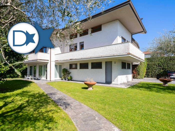 Casa con 6 locali in vendita in Centro, Forte dei Marmi