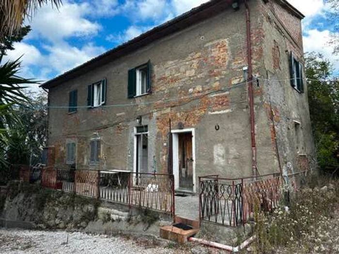 Casa con 6 locali in vendita in Via Della Cella, Usignano, Casciana Terme Lari