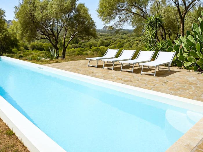 Casa quadrilocale in vendita in Via La Sarra di Lucani, San Giovanni Sole Ruiu, Olbia