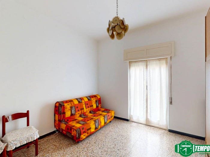 Appartamento trilocale in vendita in Via Novembre, Centro, Borghetto di Vara