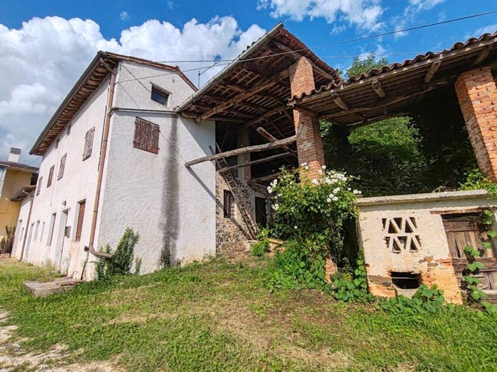 Casa quadrilocale in vendita in VIA DANTE ALIGHIERI, Fara Vicentino