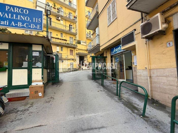 Appartamento bilocale in vendita in Via Bernardo Cavallino, Rione Alto, Napoli