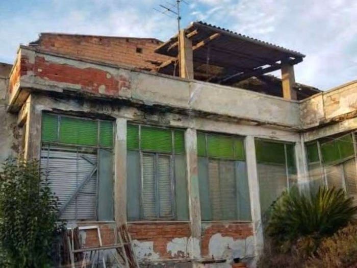Appartamento con 6 locali in vendita in Via G Fara, Serrenti