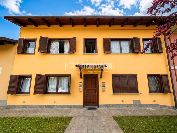 Appartamento trilocale in vendita in Via Gioannini, San Giusto Canavese