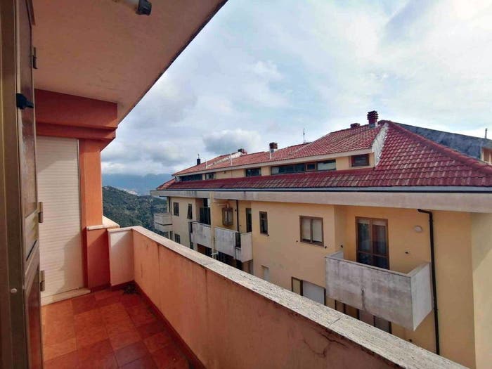 Appartamento quadrilocale in vendita in Via Novembre, Sant'Elia Scoppolise, Pentone