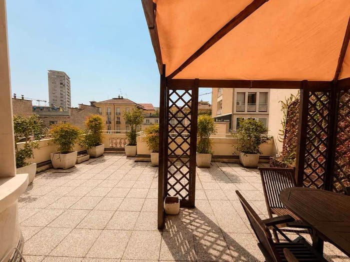 Appartamento trilocale in affitto in Via San Vincenzo, Corso Genova, Milano