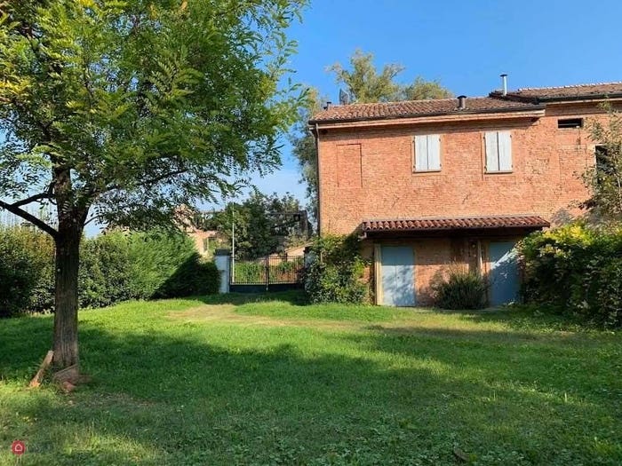Appartamento con 6 locali in vendita in Concordia sulla Secchia