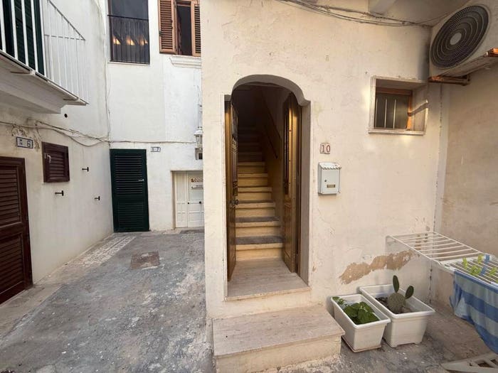 Appartamento trilocale in vendita in Corte Domenico Stradiotti, Centro Storico, Gallipoli