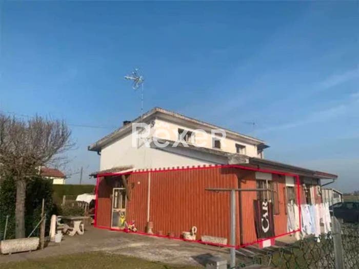 Casa con 6 locali in vendita in Via Cona Padovana, Agna