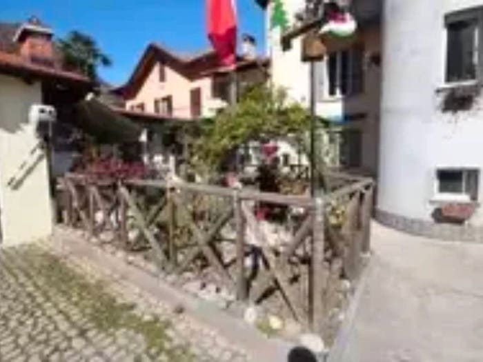 Appartamento trilocale in vendita in Via Sant'Anna, Centro, Cannobio