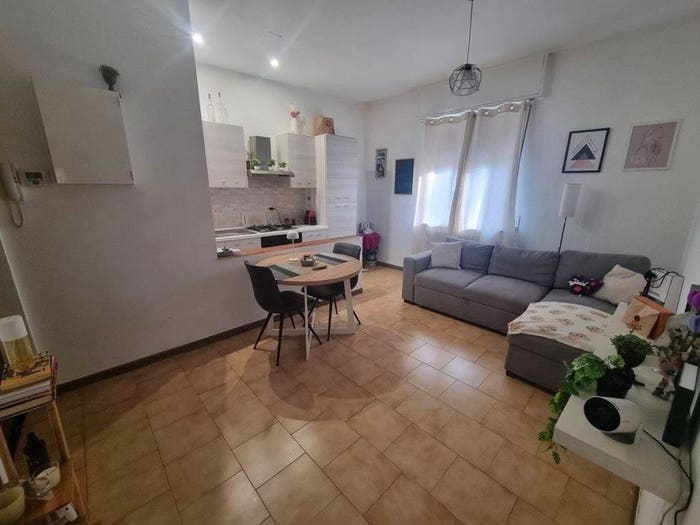 Appartamento bilocale in vendita in Via San Bernardo, Centro, Limbiate