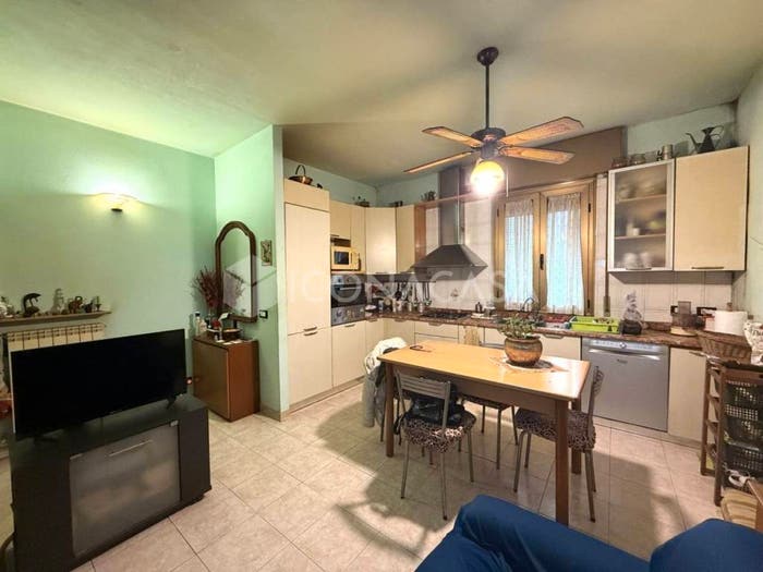 Appartamento trilocale in vendita in Via Carlo Pisacane, Campo dei Fiori, Cinisello Balsamo