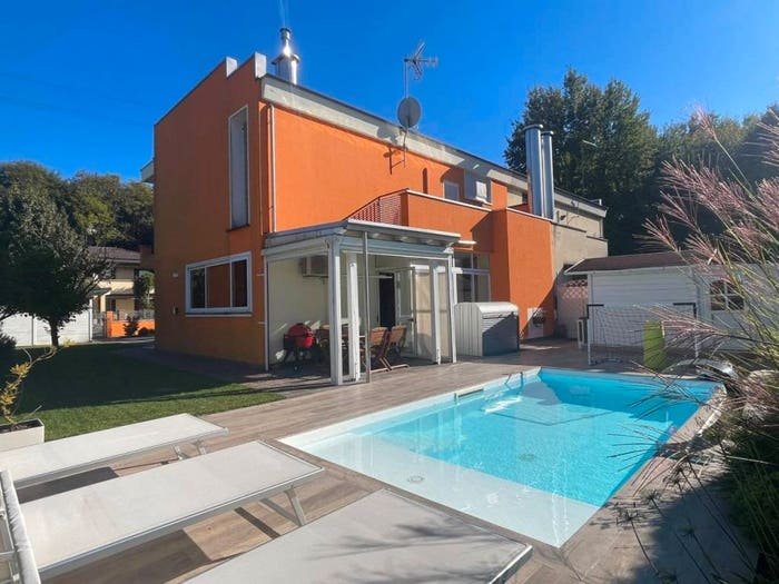 Casa con 5 locali in vendita in Via Cairoli, Centro, Salzano
