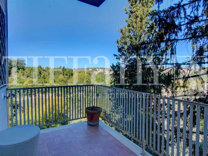Appartamento quadrilocale in vendita in Via La Sila, Cortina d'Ampezzo, Roma