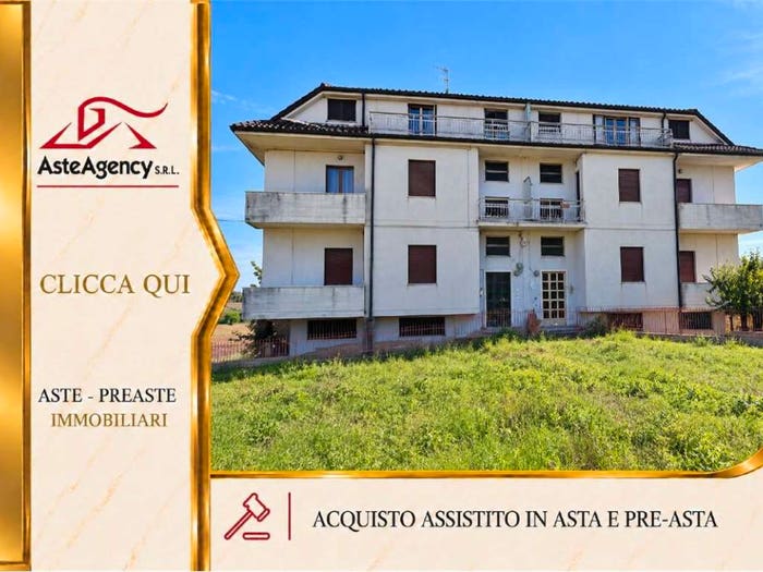 Appartamento con 5 locali in vendita in Via Piano Selva, Maltignano
