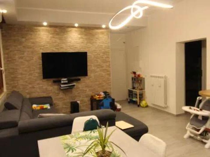 Appartamento trilocale in vendita in Via Roma No Number, Centro, Buonconvento
