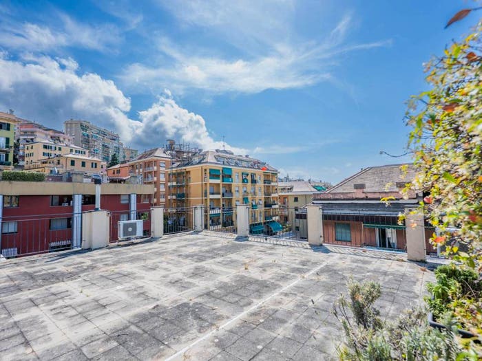 Appartamento quadrilocale in vendita in Corso Europa, San Martino, Genova