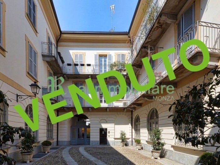 Casa con 5 locali in vendita in Via Bartolomeo Zucchi, San Biagio, Monza