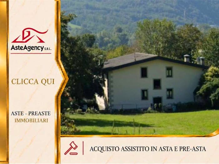Appartamento trilocale in vendita in Via Giovanni Bertacchi, Castione Andevenno
