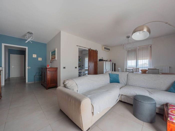 Appartamento con 6 locali in vendita in Via Trincere, Corso Savona Trincere, Asti