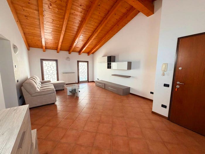 Appartamento trilocale in vendita in Via Piave, Pavone del Mella