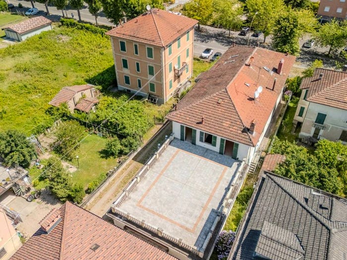 Appartamento con 6 locali in vendita in Via Roma, Centro, Arquata Scrivia