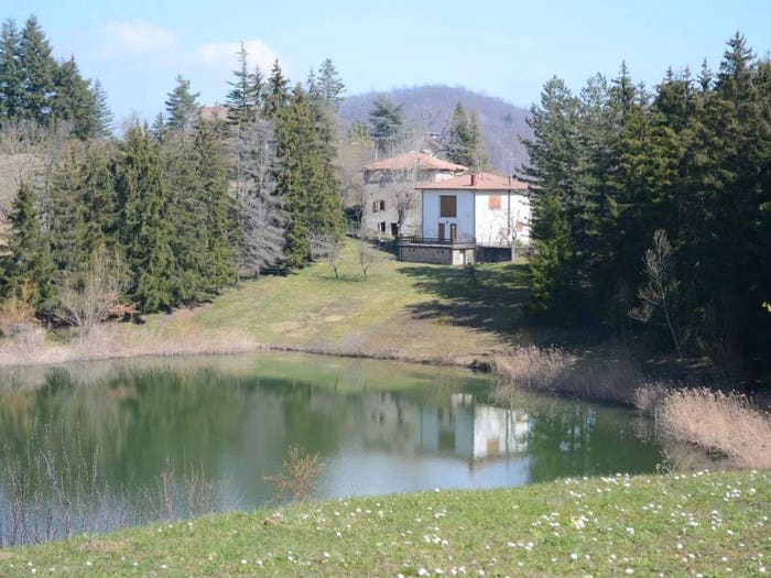 Casa con 6 locali in vendita in V SNC, Centro, Castel d'Aiano