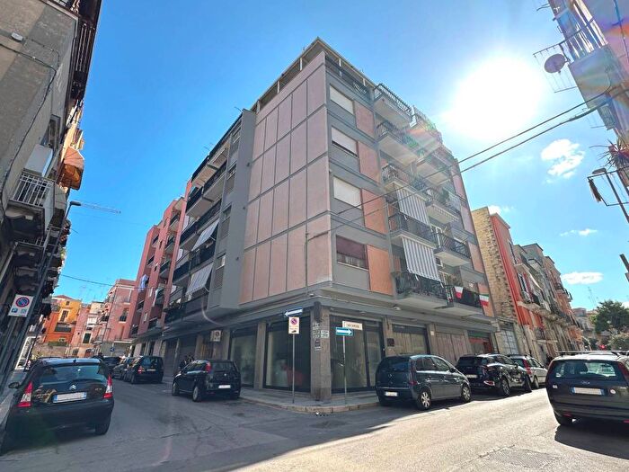 Appartamento quadrilocale in vendita in Via Magenta, Settefrati, Barletta