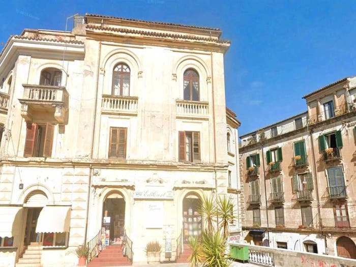 Appartamento con 6 locali in vendita in Popilia Vagliolise, Cosenza