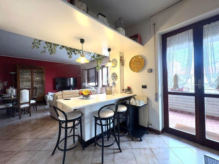 Appartamento quadrilocale in vendita in Via Michele Torcia, Mater Domini Cavita, Catanzaro