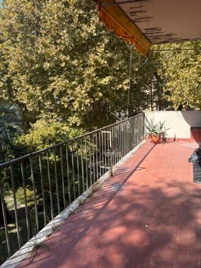 Appartamento con 6 locali in vendita in Via Giordano Bruno, Albaro, Genova